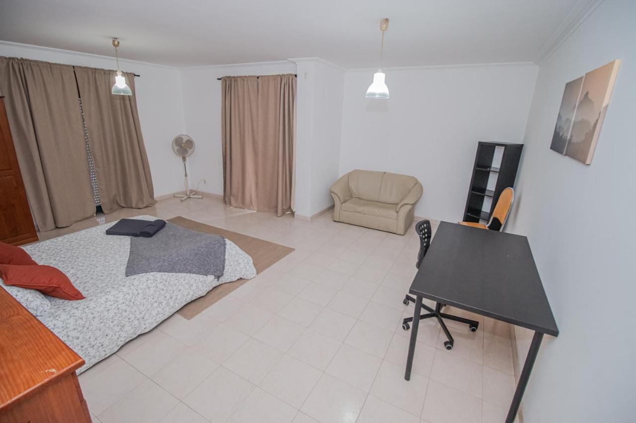 Charming Private Rooms In An Apartment A2 Penha - FAO Eksteriør billede