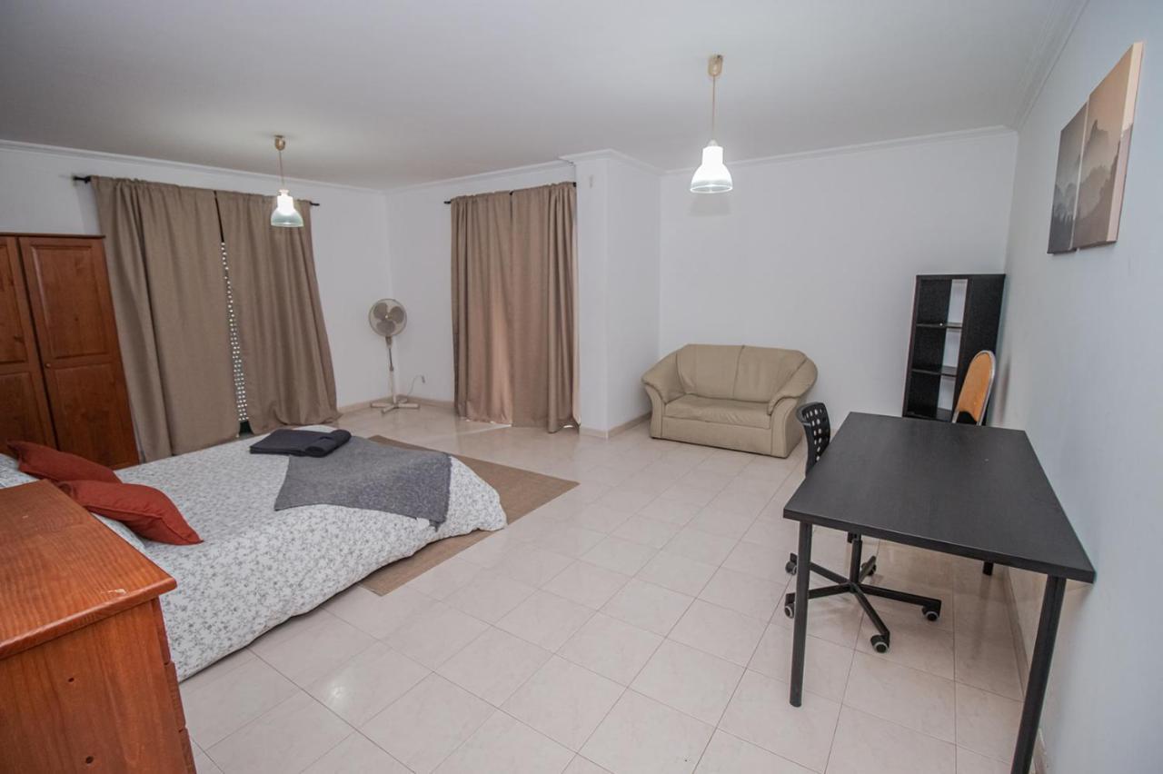 Charming Private Rooms In An Apartment A2 Penha - FAO Eksteriør billede